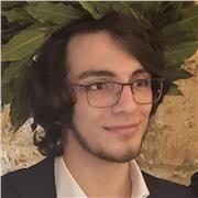 Studente di datascience laureato in matematica. Offro lezioni di matematica e statistica per liceo e/o università